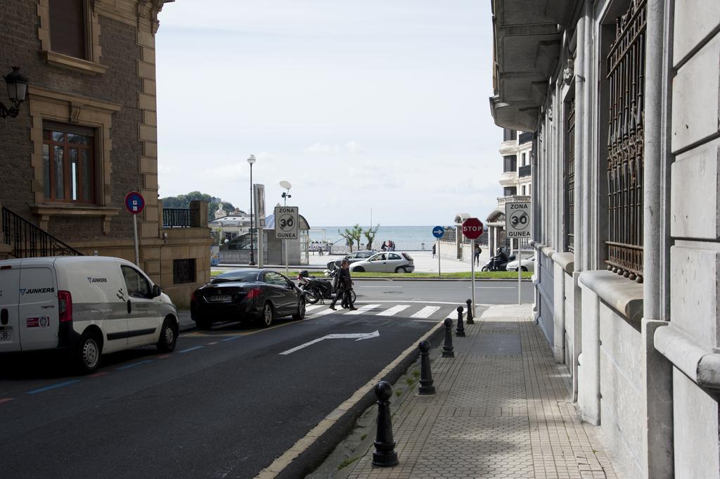 Pensión Artea San Sebastián Exterior foto